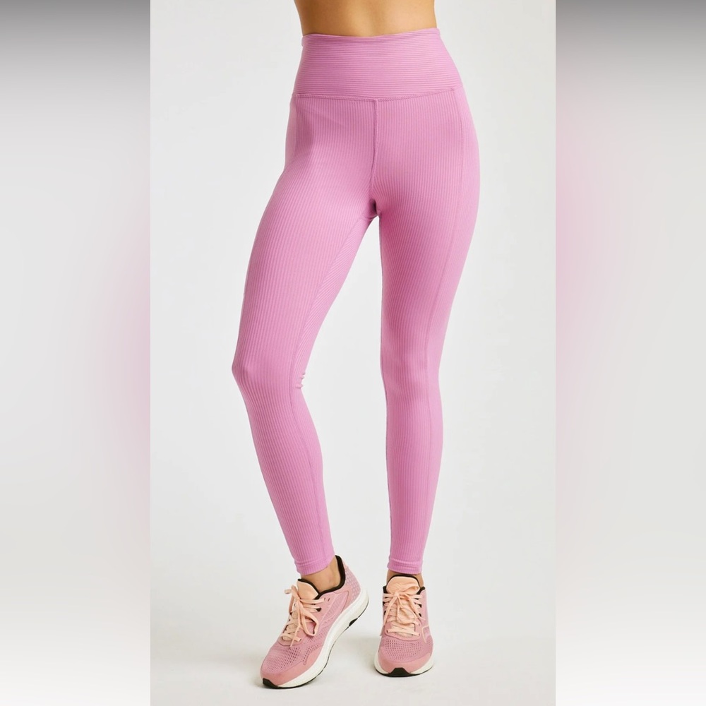 Year our ours ribbed leggings